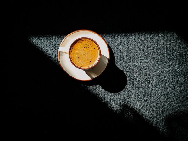 Pourquoi opter pour des sweats personnalisés comme cadeau d'anniversaire idéal ?